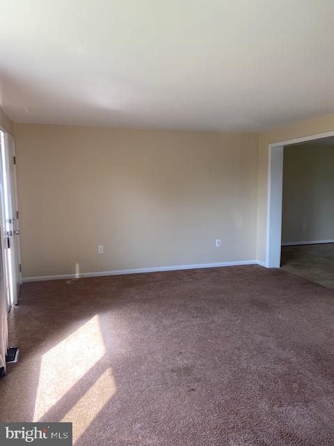 6400 Balls Mill Road Midland, VA 22728 - Photo 7 of 28 Gallery Image 7
