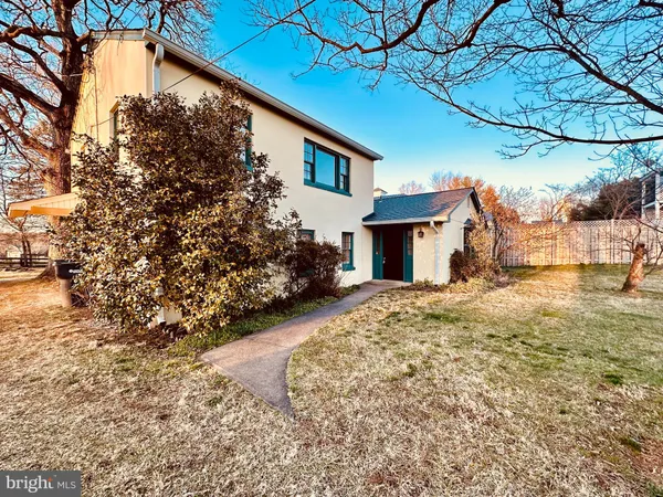 $4,100 | 16 West Marshall Street, Middleburg, VA 20117