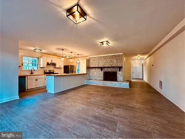 $4,100 | 16 West Marshall Street, Middleburg, VA 20117