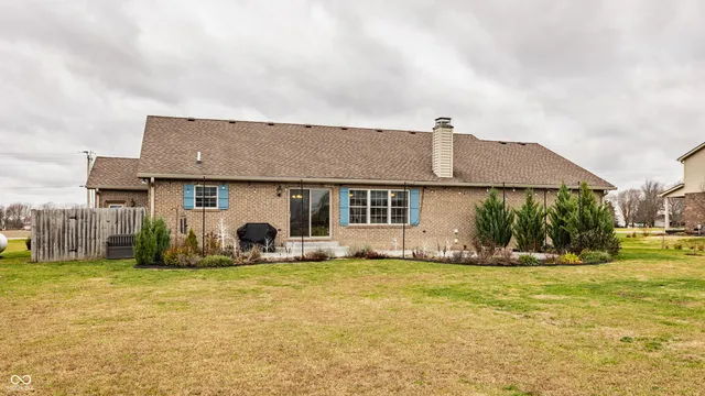 $450,000 | 5923 North County Road 100 East, Pittsboro, IN 46167