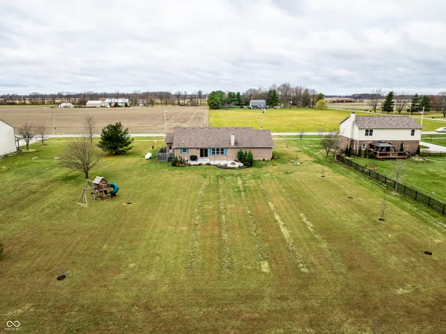 $450,000 | 5923 North County Road 100 East, Pittsboro, IN 46167