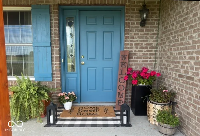 $450,000 | 5923 North County Road 100 East, Pittsboro, IN 46167