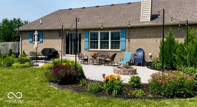 $450,000 | 5923 North County Road 100 East, Pittsboro, IN 46167