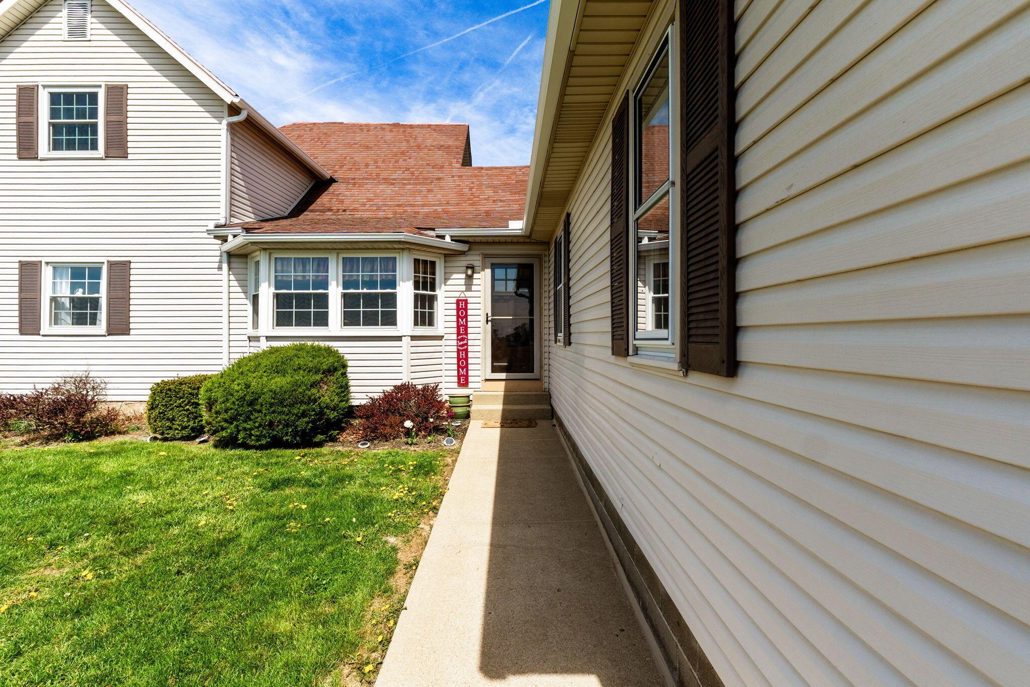 2349 Park Road Woodstock, OH 43084 - Photo 50 of 66 Side entry