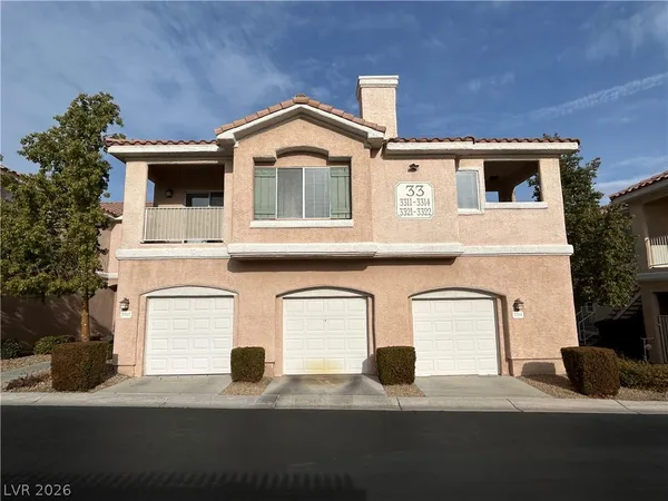 $1,555 | 251 South Green Valley Parkway, Unit 3322, Henderson, NV 89012