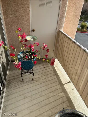 $1,555 | 251 South Green Valley Parkway, Unit 3322, Henderson, NV 89012