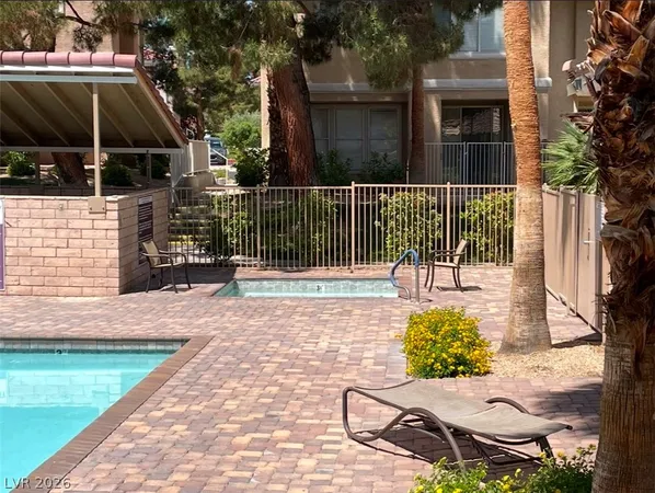 $1,555 | 251 South Green Valley Parkway, Unit 3322, Henderson, NV 89012