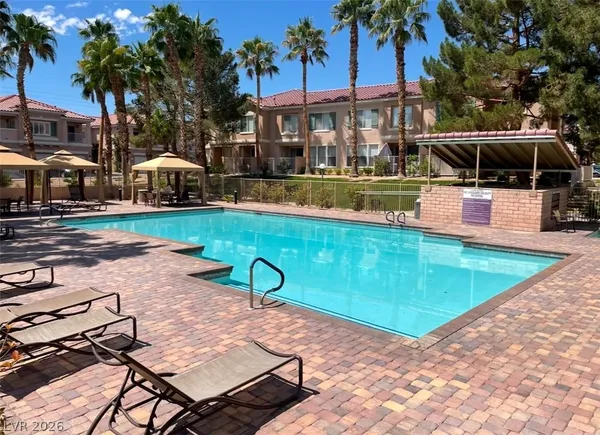 $1,555 | 251 South Green Valley Parkway, Unit 3322, Henderson, NV 89012