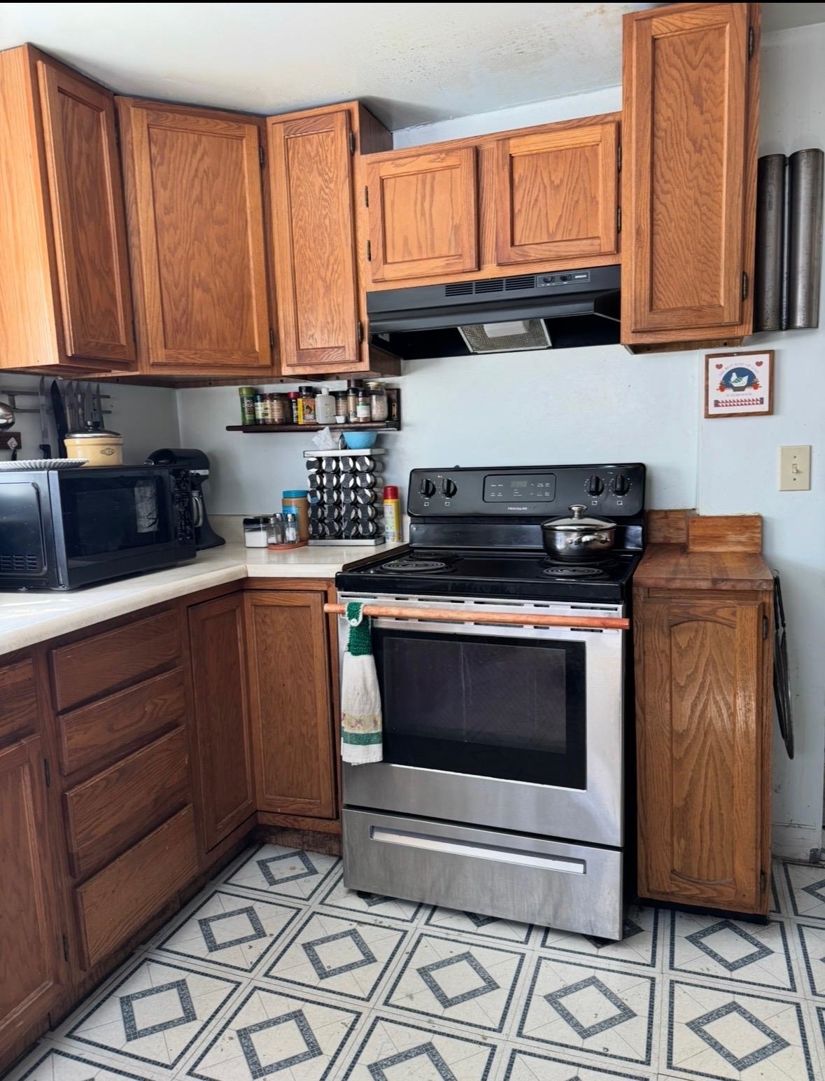 105 Main Street Fair Haven, VT 05743 - Photo 5 of 52