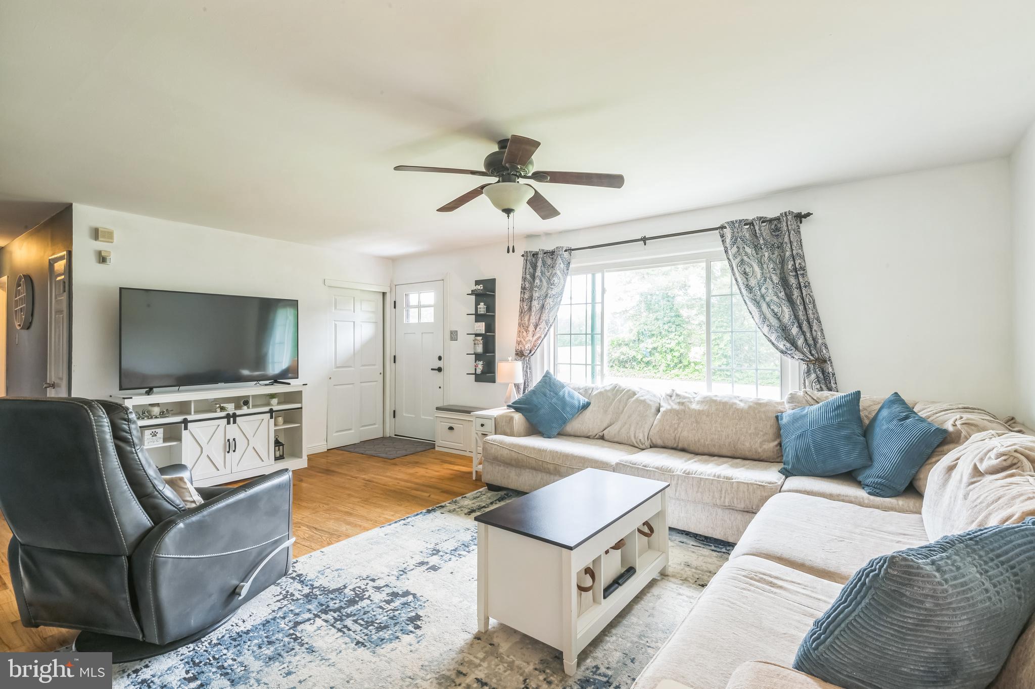 241 Fenwick Road Woodstown, NJ 08098 - Photo 6 of 36