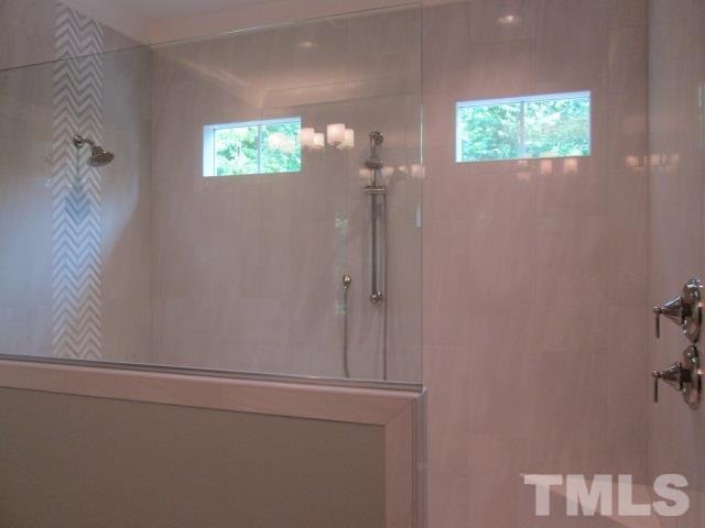 2701 Gordon Street Raleigh, NC 27608 - Photo 19 of 25