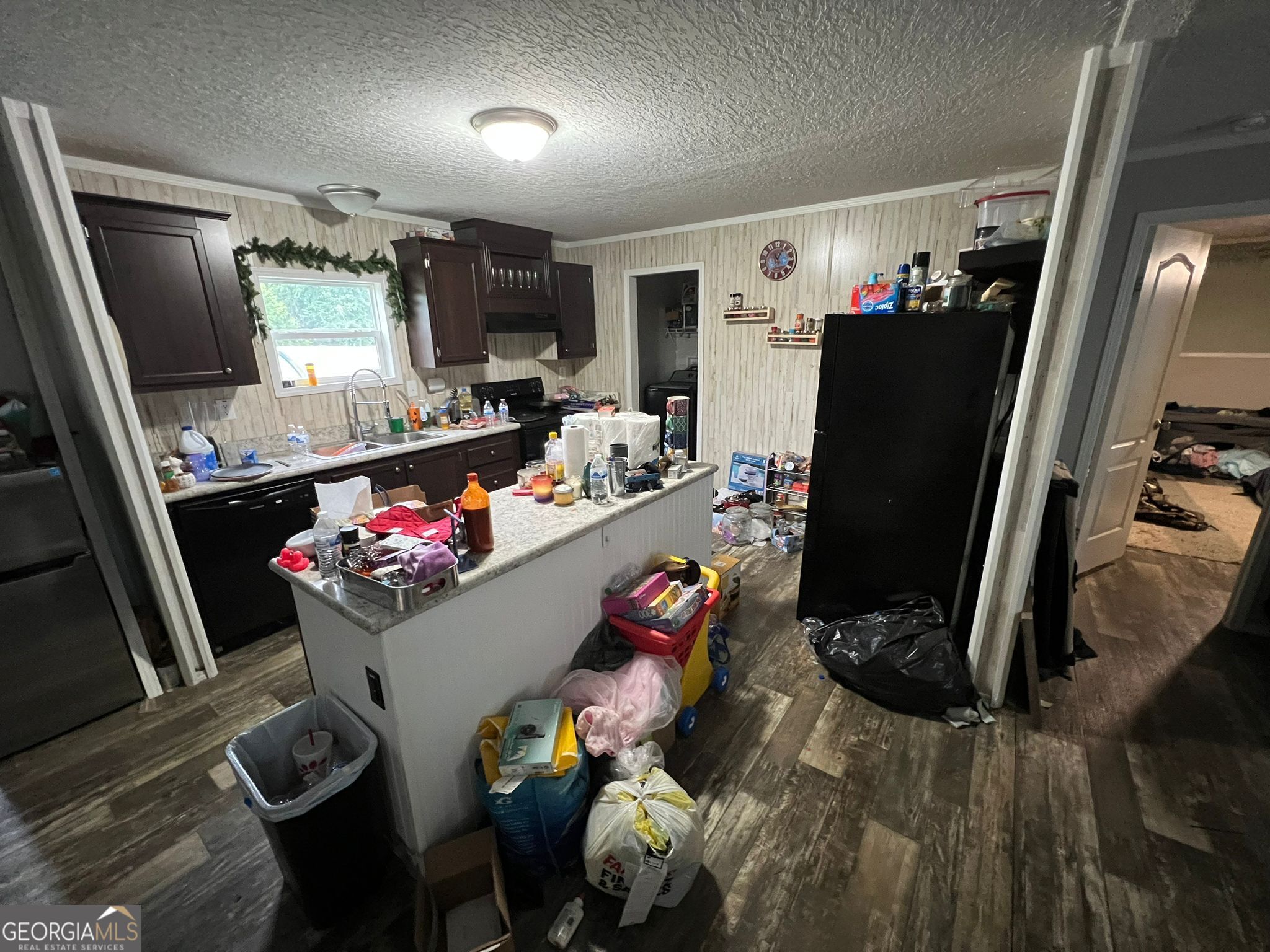 126 Southgate Road Alto, GA 30510 - Photo 10 of 14 a room with furniture and a flat screen tv