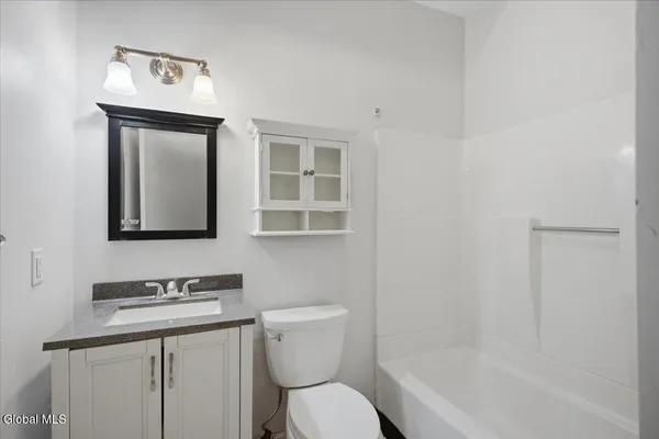 $285,000 | 74 Philip Street, Albany, NY 12202