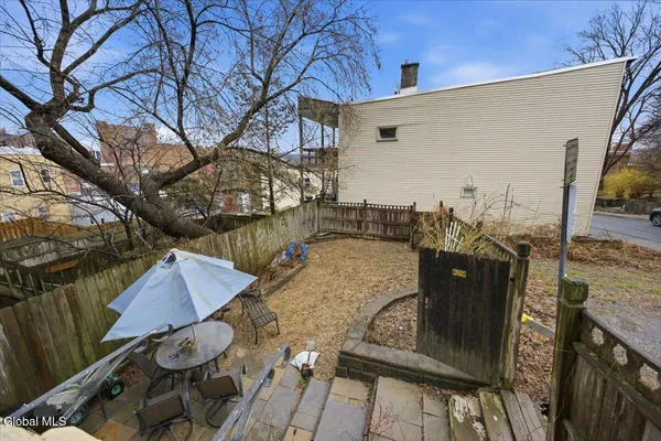 $285,000 | 74 Philip Street, Albany, NY 12202