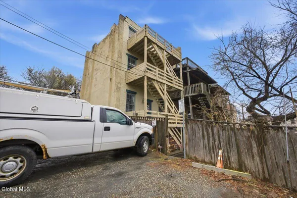 $285,000 | 74 Philip Street, Albany, NY 12202