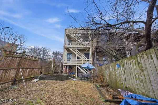 $285,000 | 74 Philip Street, Albany, NY 12202