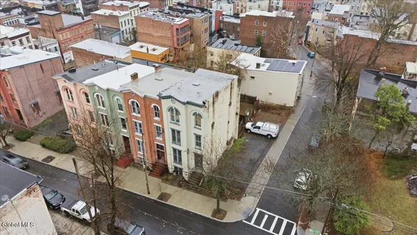 $285,000 | 74 Philip Street, Albany, NY 12202