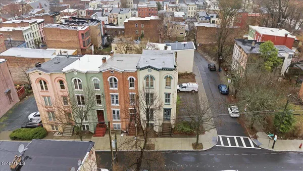 $285,000 | 74 Philip Street, Albany, NY 12202