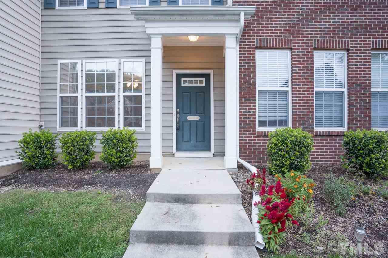 5217 Moonview Court Raleigh, NC 27606 - Photo 2 of 12 Gallery Image 2