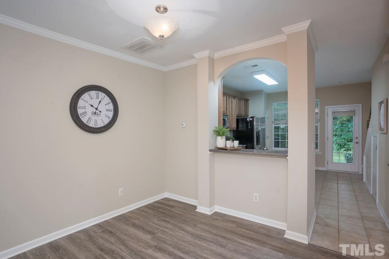 5217 Moonview Court Raleigh, NC 27606 - Photo 5 of 12 Gallery Image 5