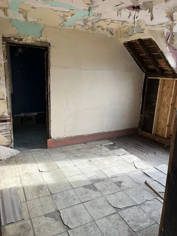 $225,000 | 1212 West 51st Street, Chicago, IL 60609