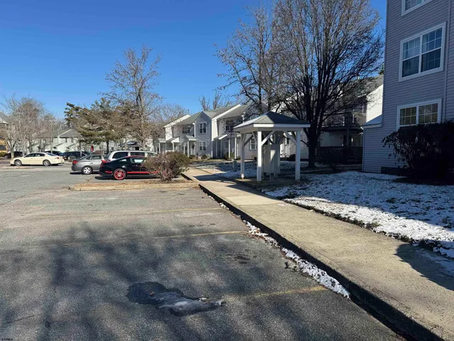 $165,000 | 2 Oyster Bay Road, Unit K, Absecon, NJ 08205