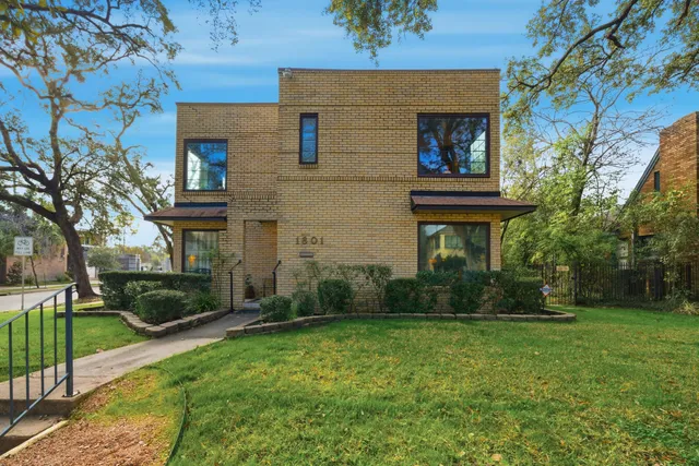 $1,500,000 | 1801 Lexington Street, Houston, TX 77098