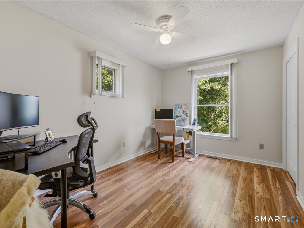 175 South End Road, Unit B13 East Haven, CT 06512 - Photo 28 of 40 Gallery Image 28