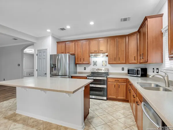 $3,200 | 7654 Eagle Ledge, San Antonio, TX 78249