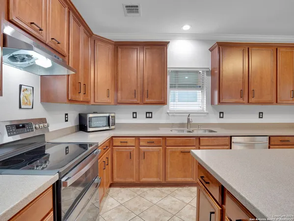 $3,200 | 7654 Eagle Ledge, San Antonio, TX 78249