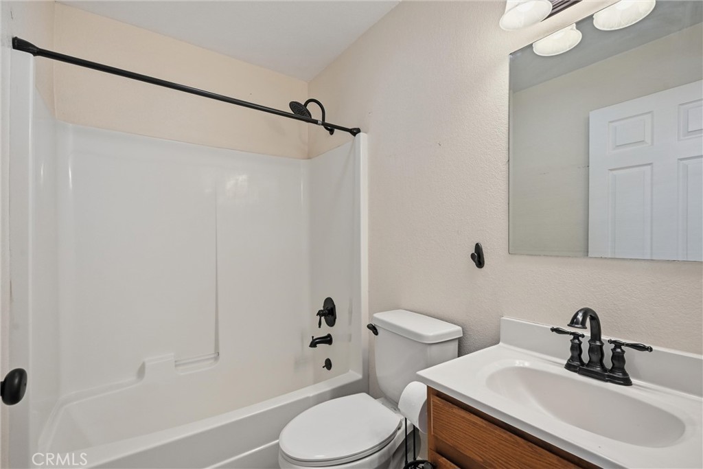 19176 Stonegate Road Hidden Valley Lake, CA 95467 - Photo 17 of 26 Hall bathroom.