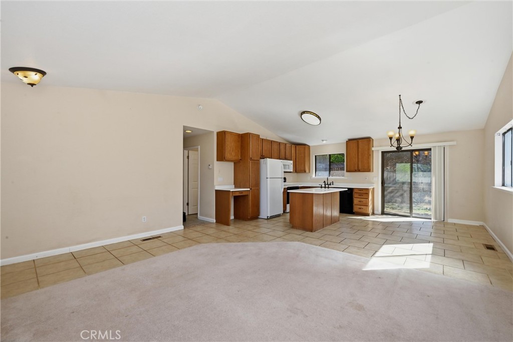 19176 Stonegate Road Hidden Valley Lake, CA 95467 - Photo 5 of 26 Great room.