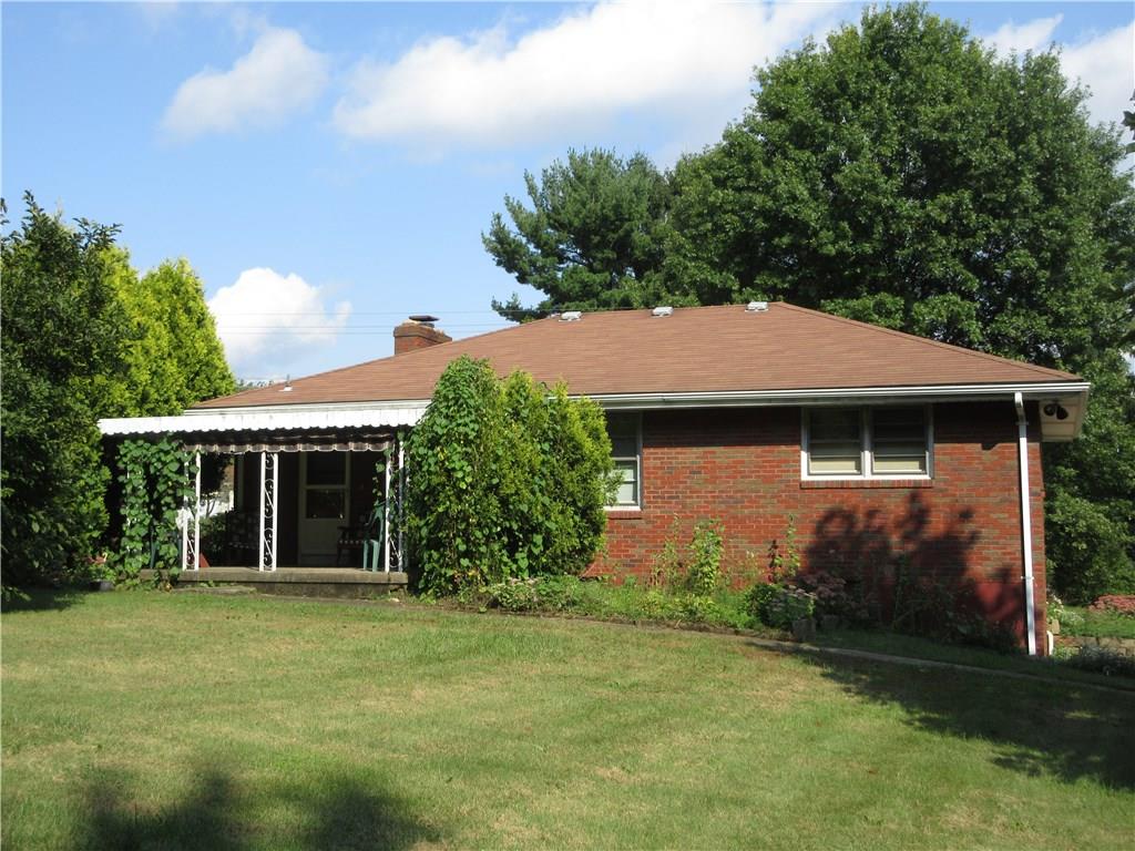 105 North Eberhart Road Butler, PA 16001 - Photo 3 of 14