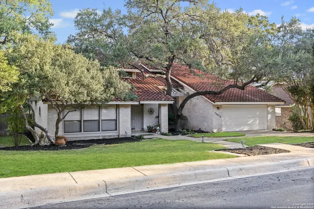$475,000 | 13010 Hunters Ridge Street, San Antonio, TX 78230