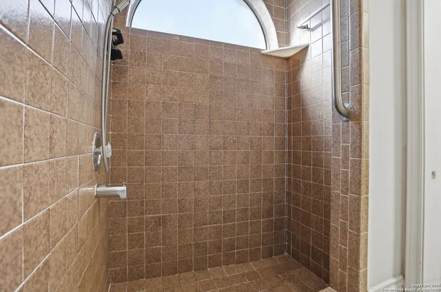 $475,000 | 13010 Hunters Ridge Street, San Antonio, TX 78230