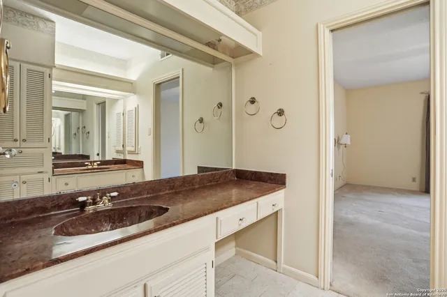 $475,000 | 13010 Hunters Ridge Street, San Antonio, TX 78230