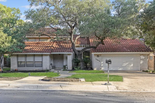 $475,000 | 13010 Hunters Ridge Street, San Antonio, TX 78230