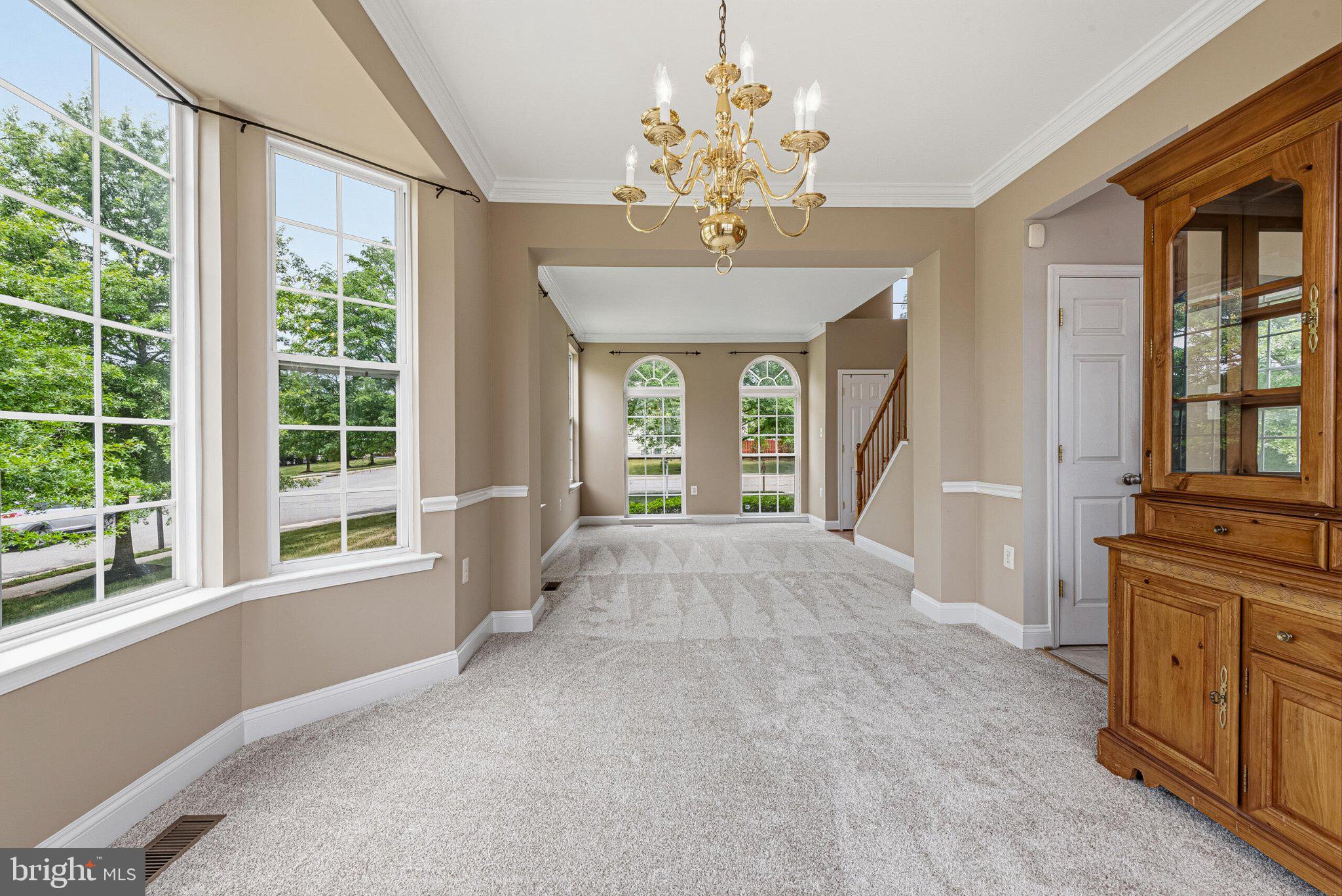 602 Shanks Evans Road Northeast Leesburg, VA 20176 - Photo 7 of 43 Bright and airy entryway with charm.