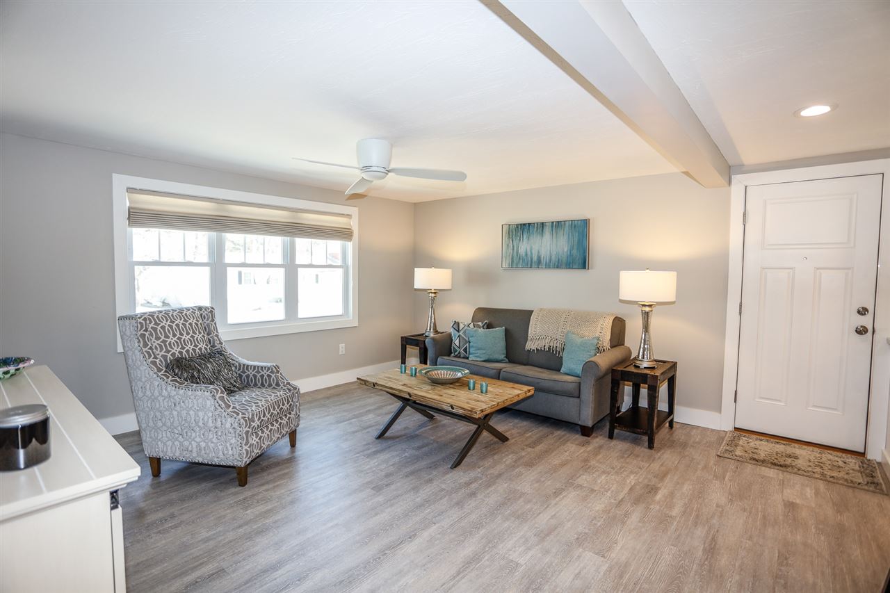 6 Hideaway Road Nashua, NH 03064 - Photo 14 of 35
