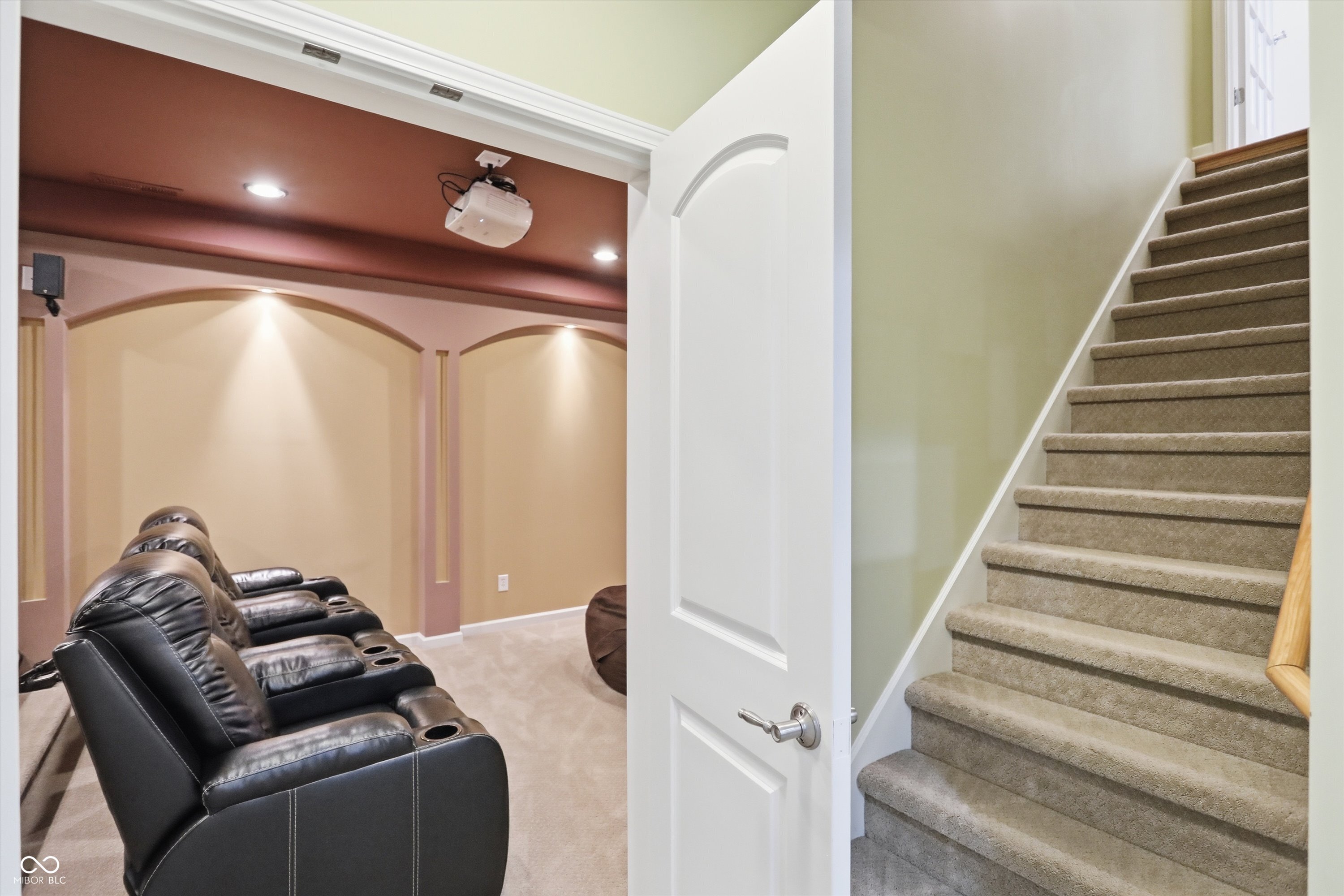 14401 Liverpool Place Fishers, IN 46037 - Photo 54 of 102