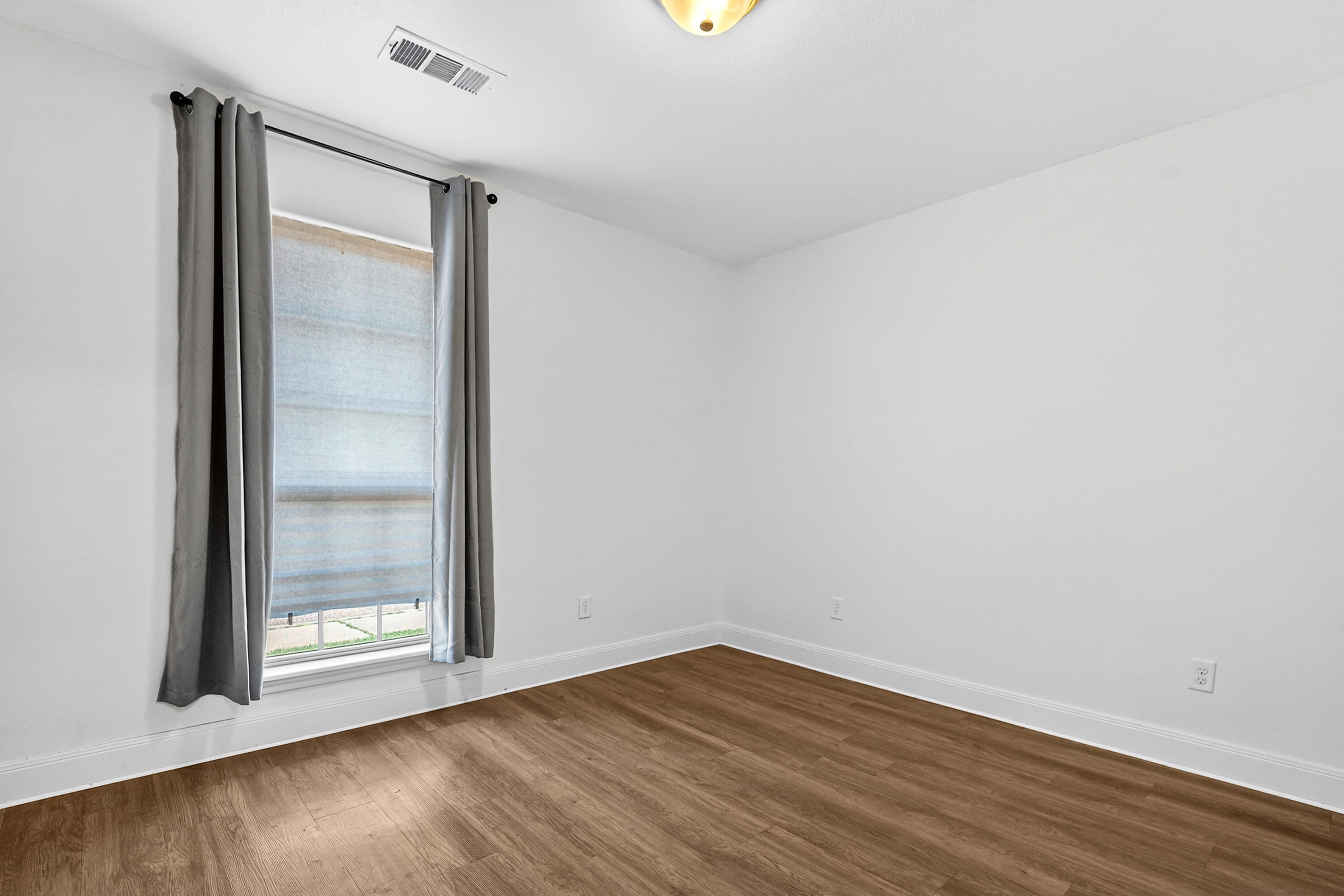 4803 Fordham Street Lubbock, TX 79416 - Photo 23 of 26 DSC03690