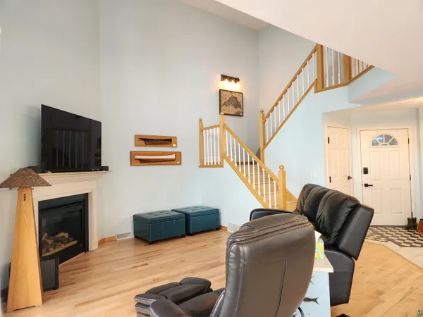 $459,000 | 34605 Pumphouse Road, Unit 404, Bayfield, WI 54814