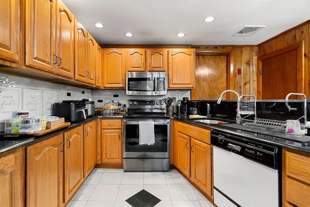 $659,000 | 164 Ridge Road, Revere, MA 02151