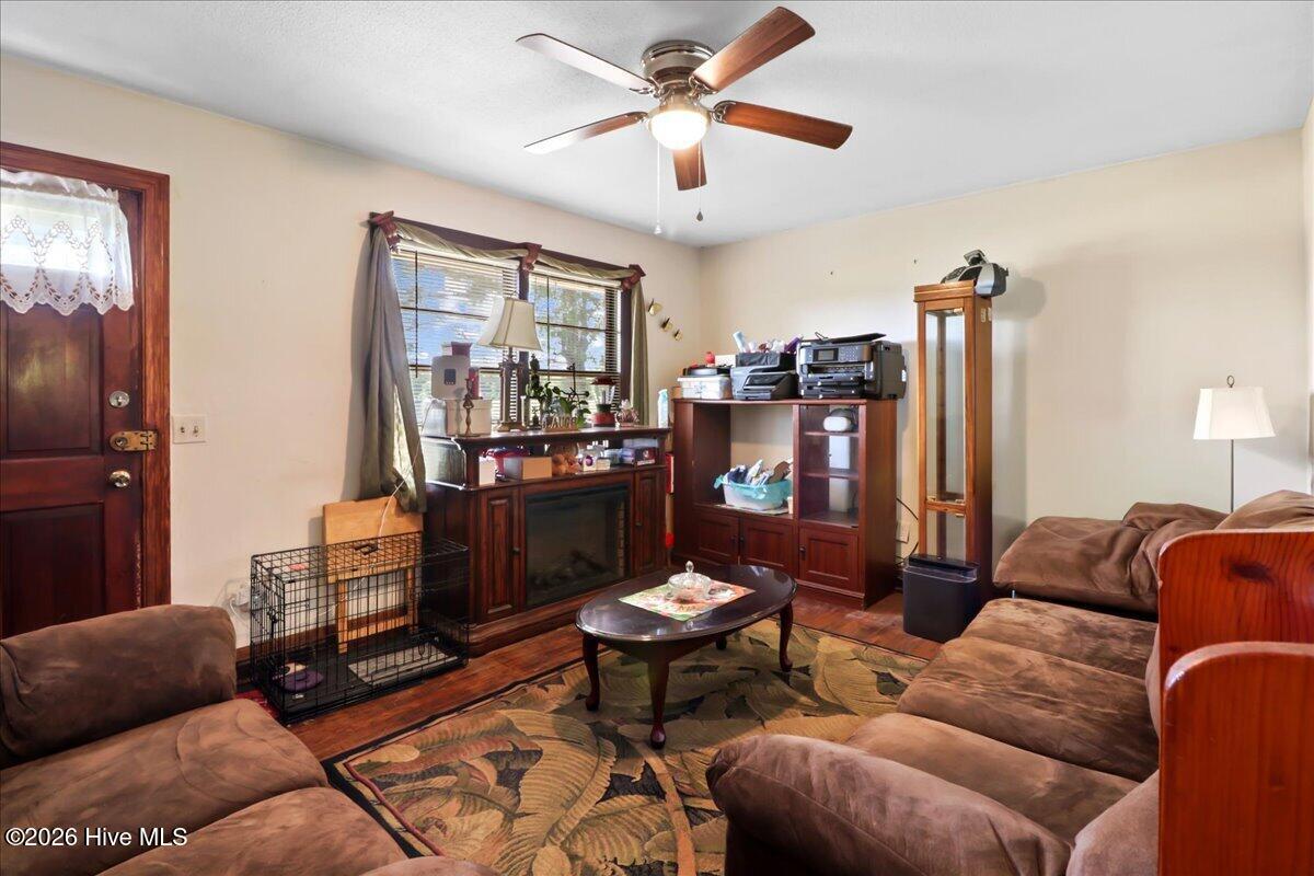 9781 Red Oak Road Whitakers, NC 27891 - Photo 10 of 10