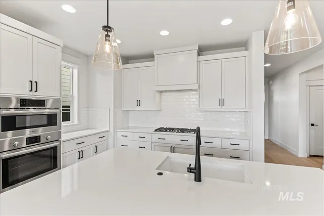 $719,900 | 6731 North Magic Mallard Avenue, Unit ADDISON, Meridian, ID 83646