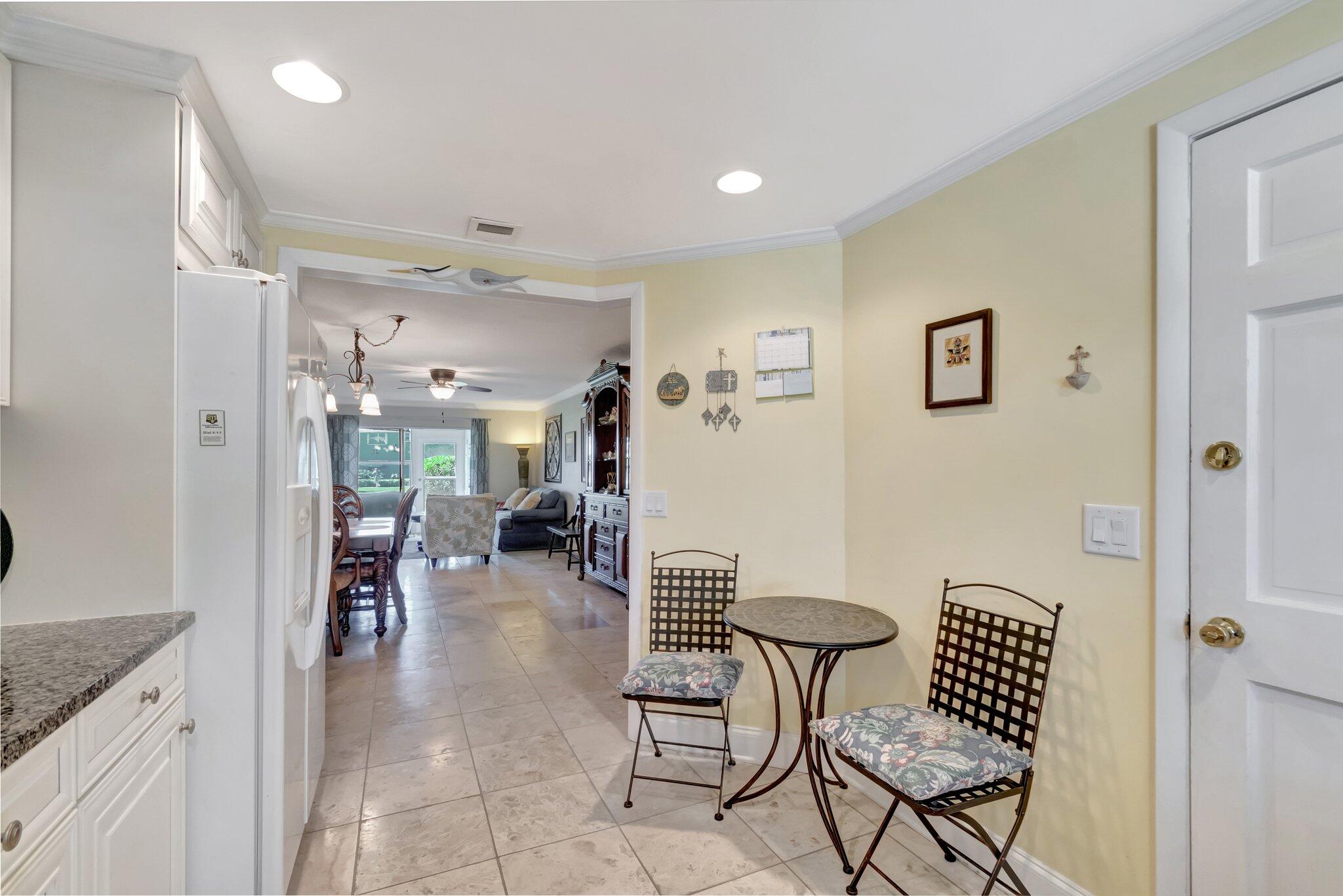 5550 North Ocean Boulevard, Unit 107 Ocean Ridge, FL 33435 - Photo 15 of 38 Kitchen