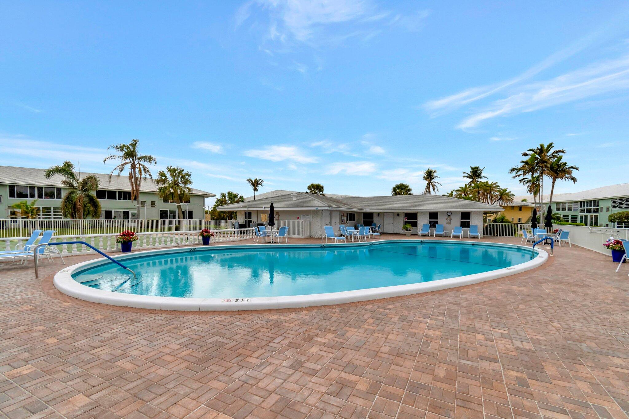 5550 North Ocean Boulevard, Unit 107 Ocean Ridge, FL 33435 - Photo 35 of 38 Pool