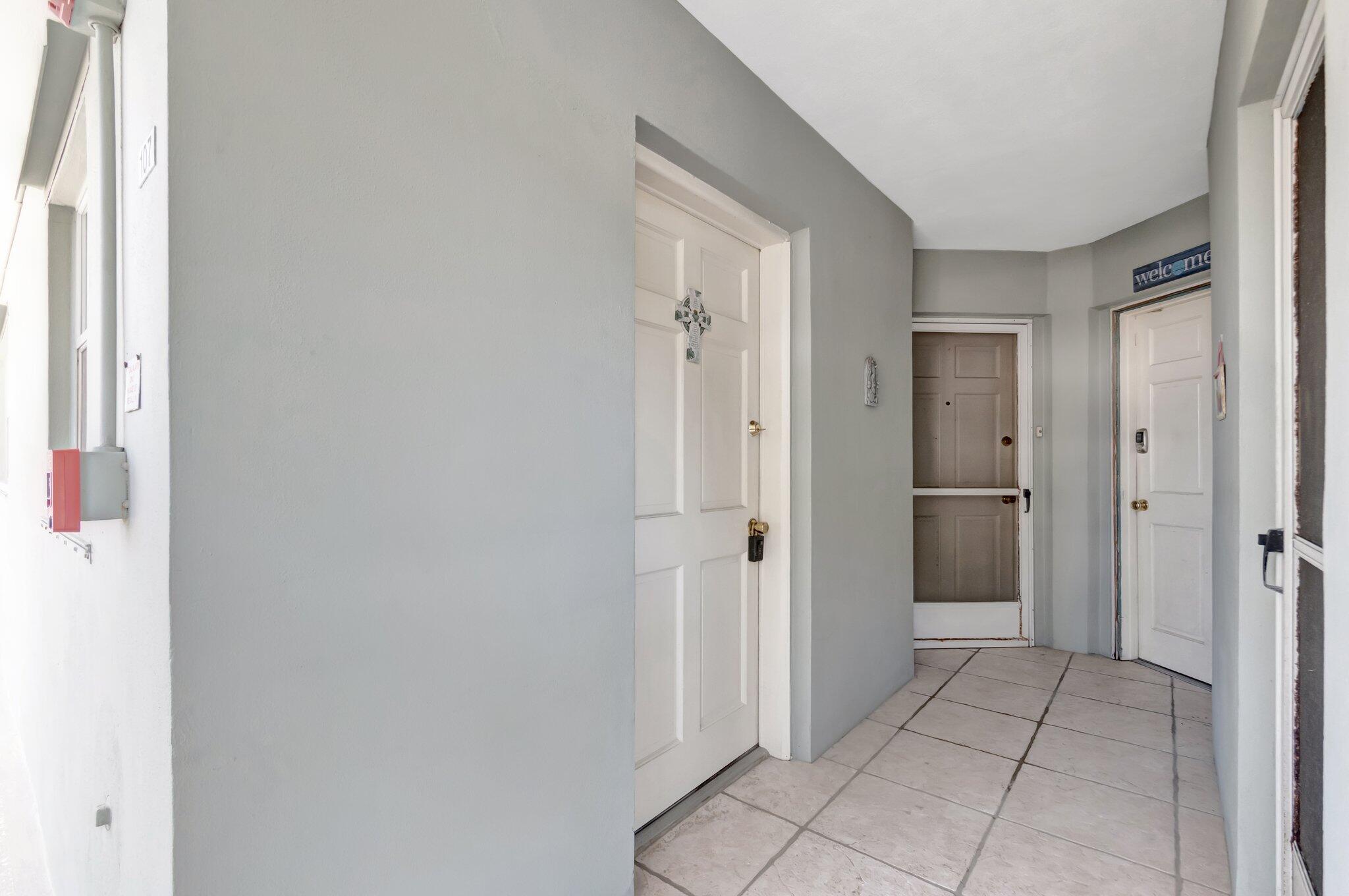 5550 North Ocean Boulevard, Unit 107 Ocean Ridge, FL 33435 - Photo 8 of 38 Front entrance