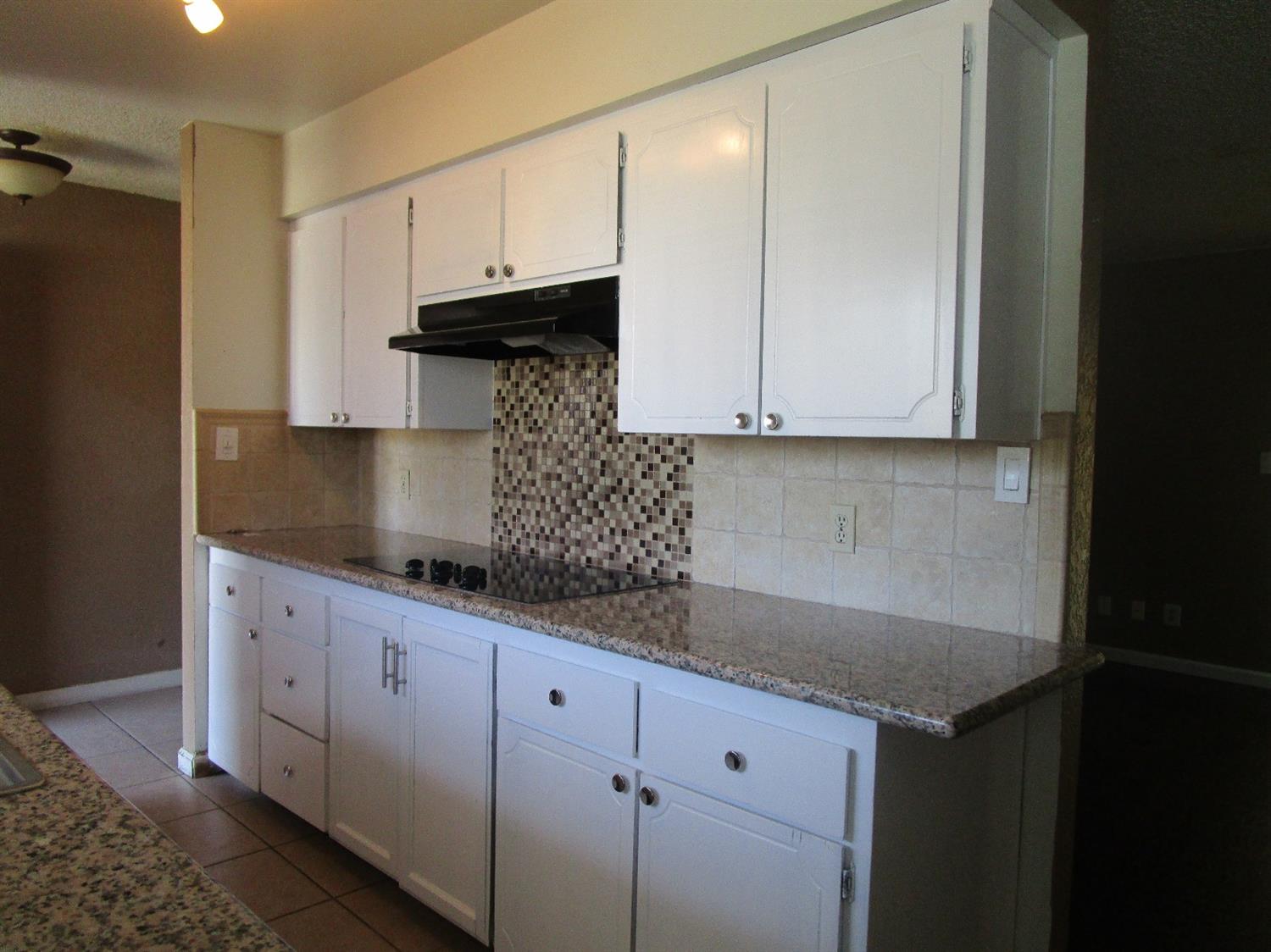 17808 Wabash Road Madera, CA 93638 - Photo 9 of 25 Gallery Image 9