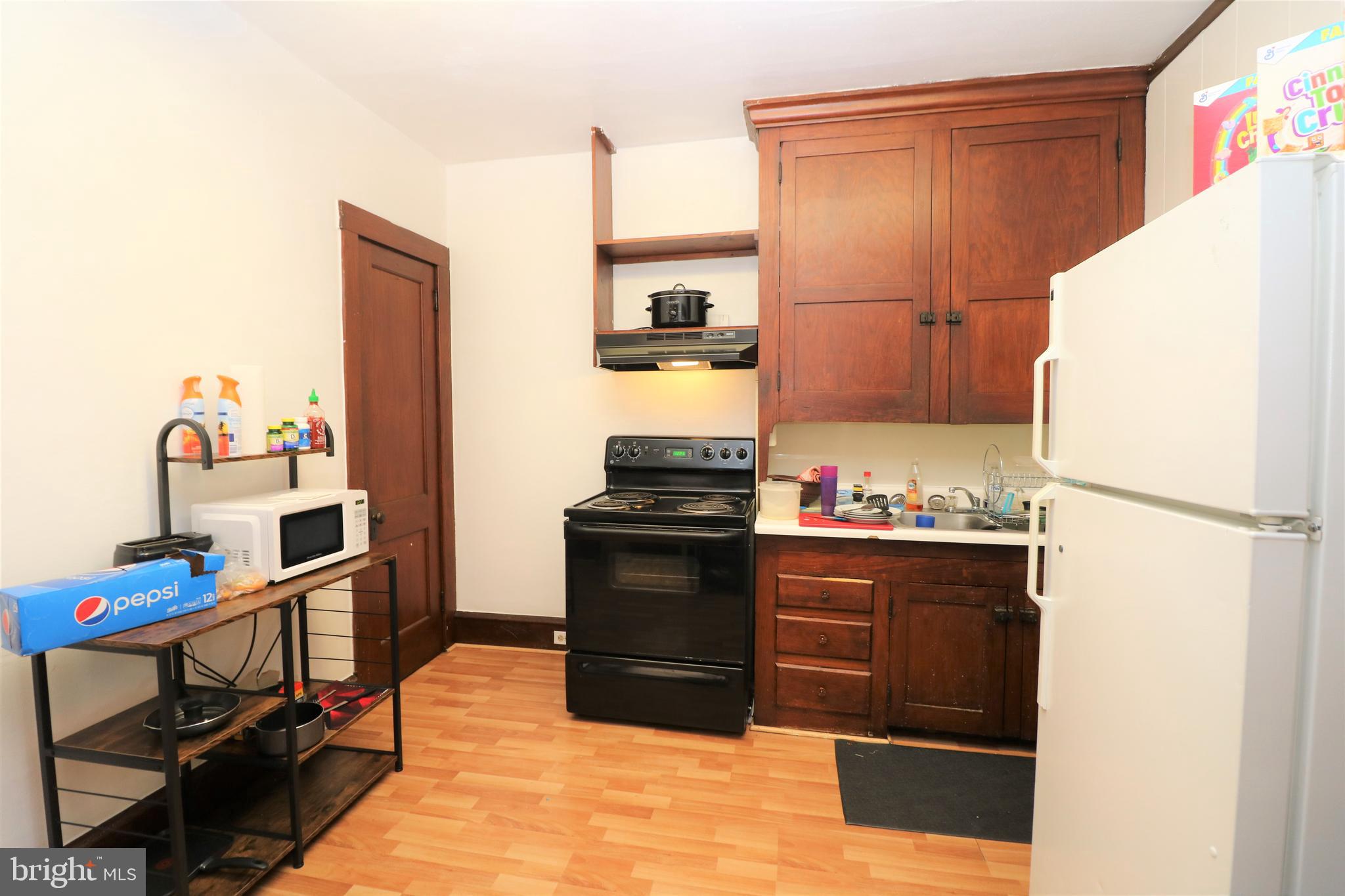 12 West Lancaster Avenue Reading, PA 19607 - Photo 3 of 21 Gallery Image 3